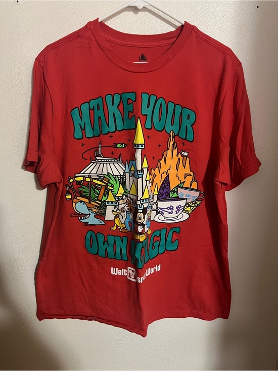 Disney Tops - DISNEY Classic "Make your Own Magic" Graphic T Shirt Red White Women's Size XL